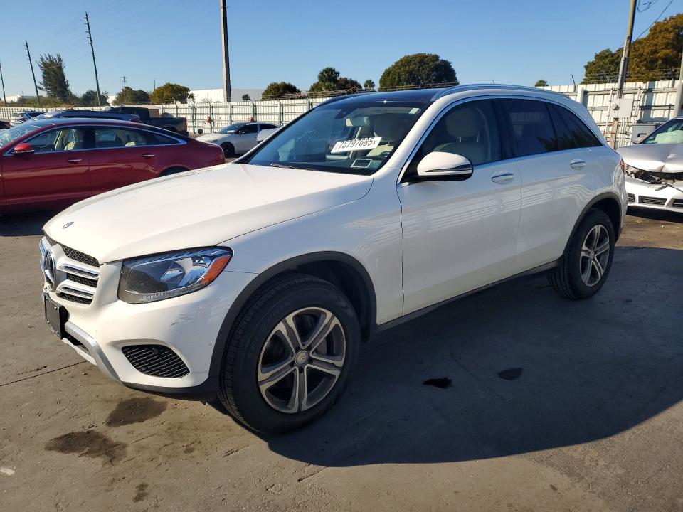 2017 MERCEDES-BENZ GLC 300 4M — VIN WDC0G4KB6HF158654