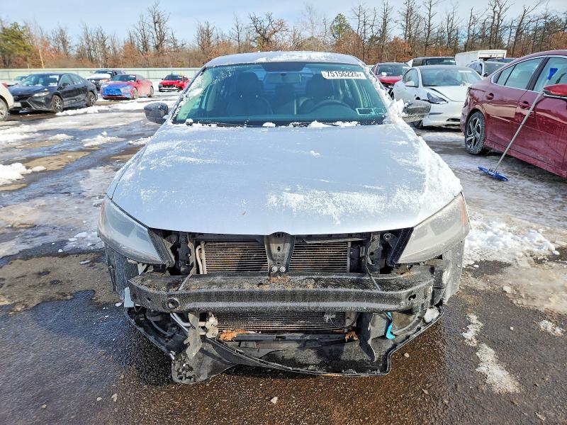 3VW2K7AJ2FM339803