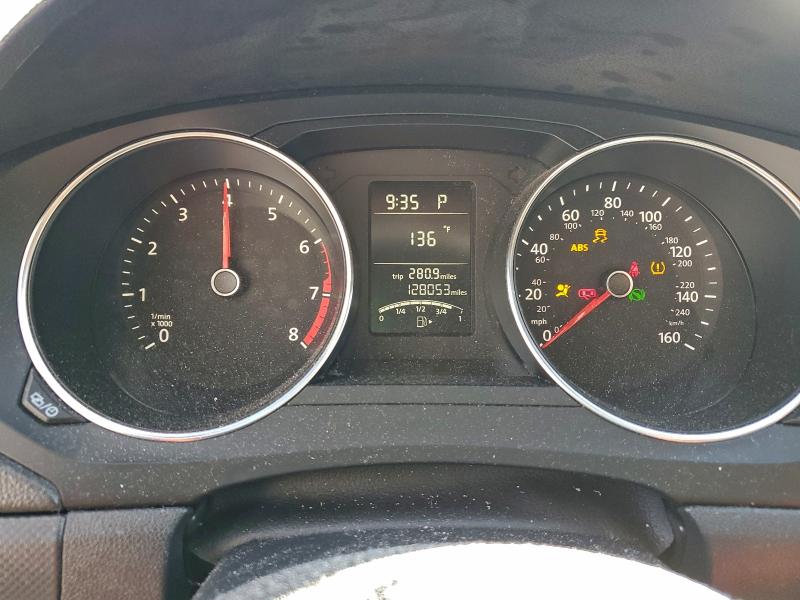 3VW2K7AJ8FM304053