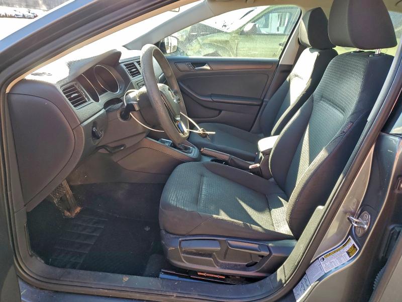 3VW2K7AJ8FM304053
