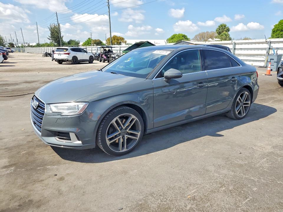2019 AUDI A3 — VIN WAUAUGFFXK1014477