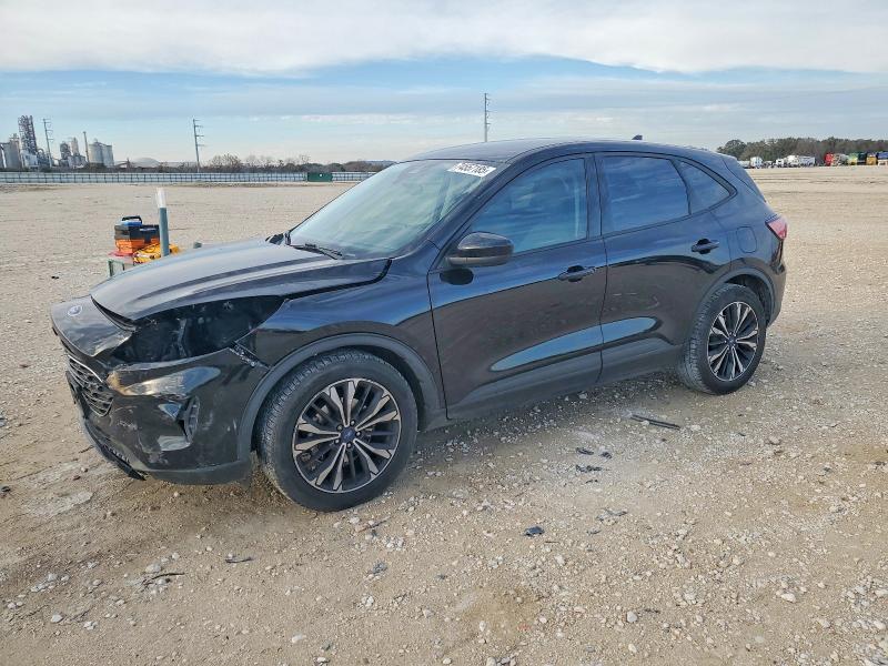 2022 FORD ESCAPE SE — VIN 1FMCU0G61NUB87904