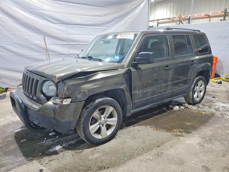 2015 JEEP PATRIOT — VIN 1C4NJRFB4FD425755