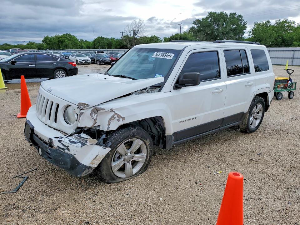 2016 JEEP PATRIOT — VIN 1C4NJPBB2GD561555
