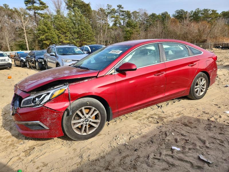 2015 HYUNDAI SONATA SE — VIN 5NPE24AF3FH141876