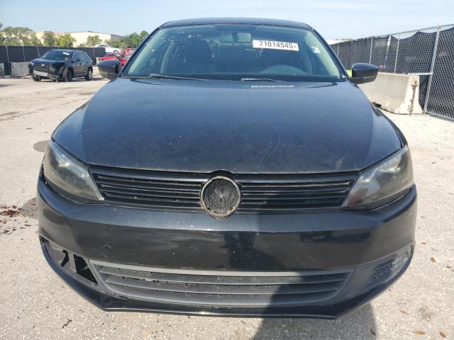 3VW2K7AJ3EM207227
