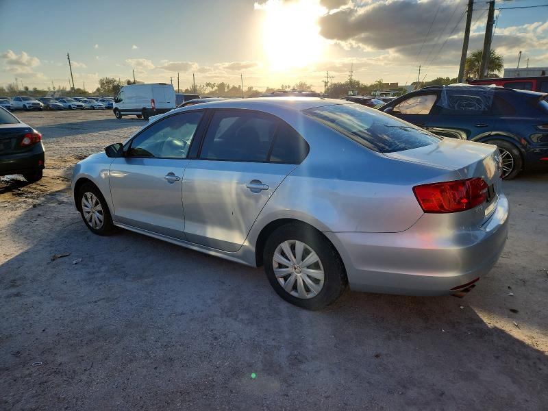 3VW2K7AJ1EM403540