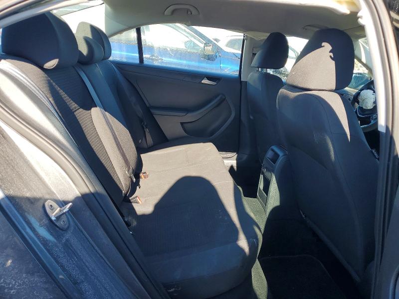 3VW1K7AJ5FM423786
