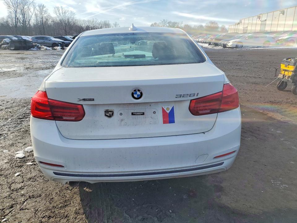 WBA8E3C56GK504528