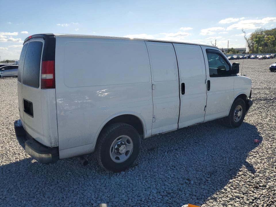 1GCWGAFG6J1303327