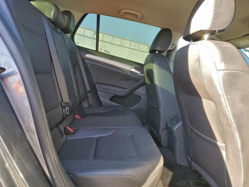 3VW2A7AU7FM065558