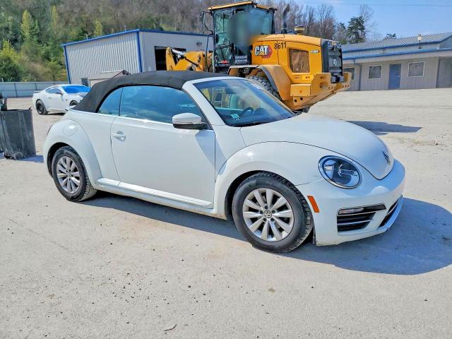 3VW517AT4HM812279