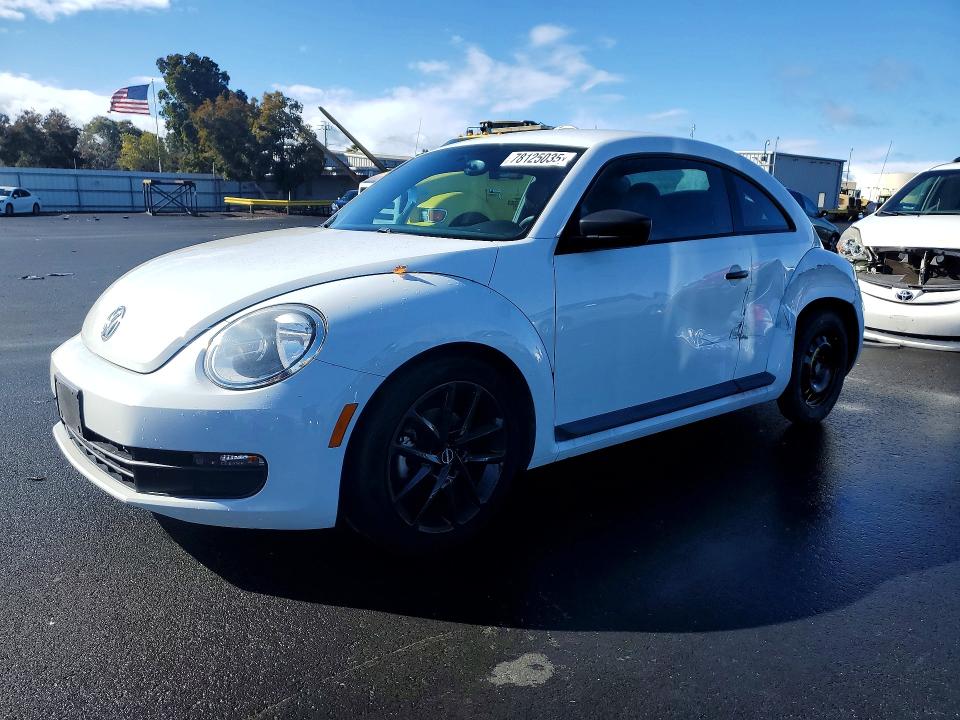2015 VOLKSWAGEN BEETLE — VIN 3VWF17AT9FM644091