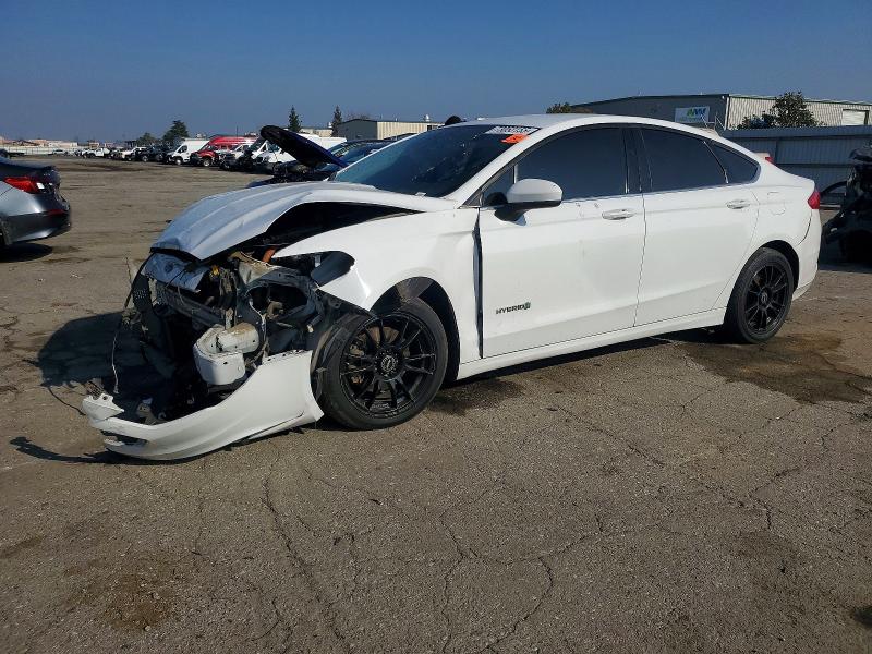 2017 FORD FUSION SE — VIN 3FA6P0LU1HR324015
