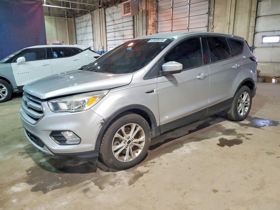 2017 FORD ESCAPE — VIN 1FMCU0G90HUB00699