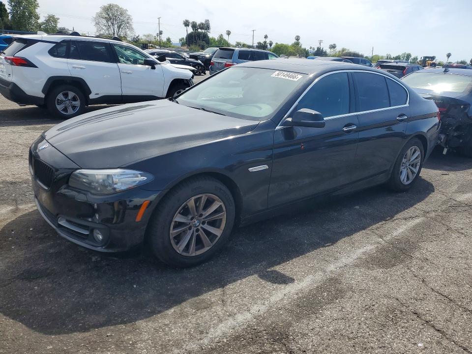 2016 BMW 528 — VIN WBA5A5C50GG351884