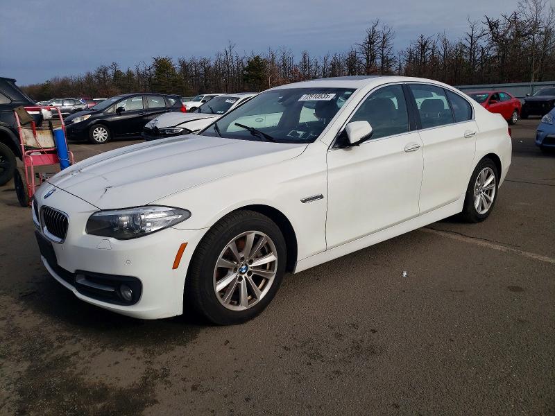 2016 BMW 528 XI — VIN WBA5A7C58GG151976