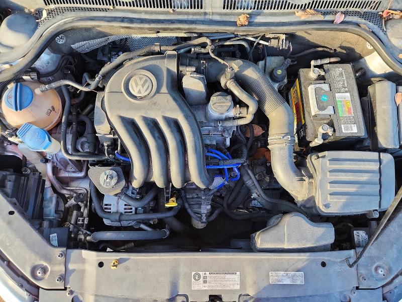 3VW2K7AJ1EM403540