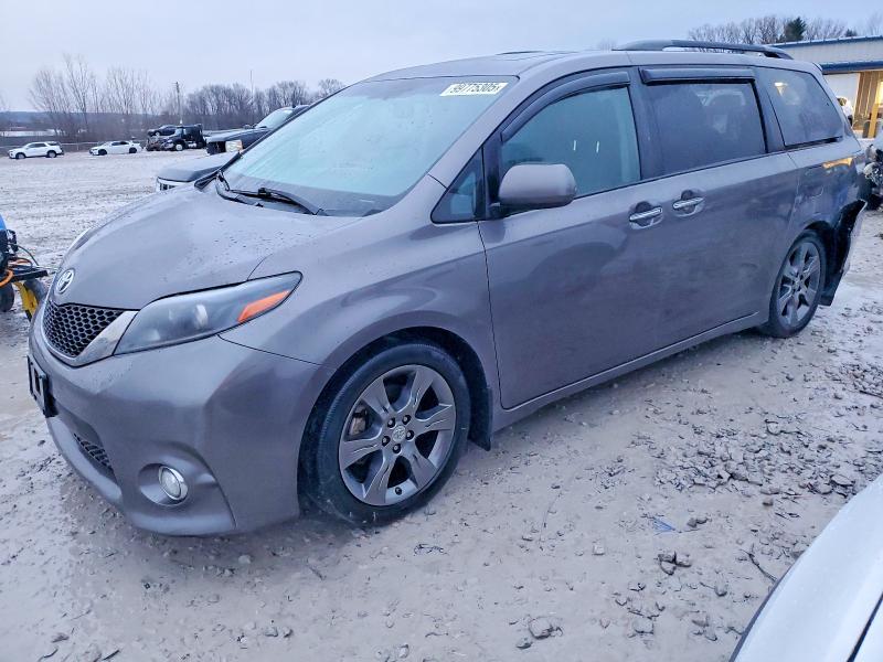 2015 TOYOTA SIENNA SPO — VIN 5TDXK3DC8FS655625