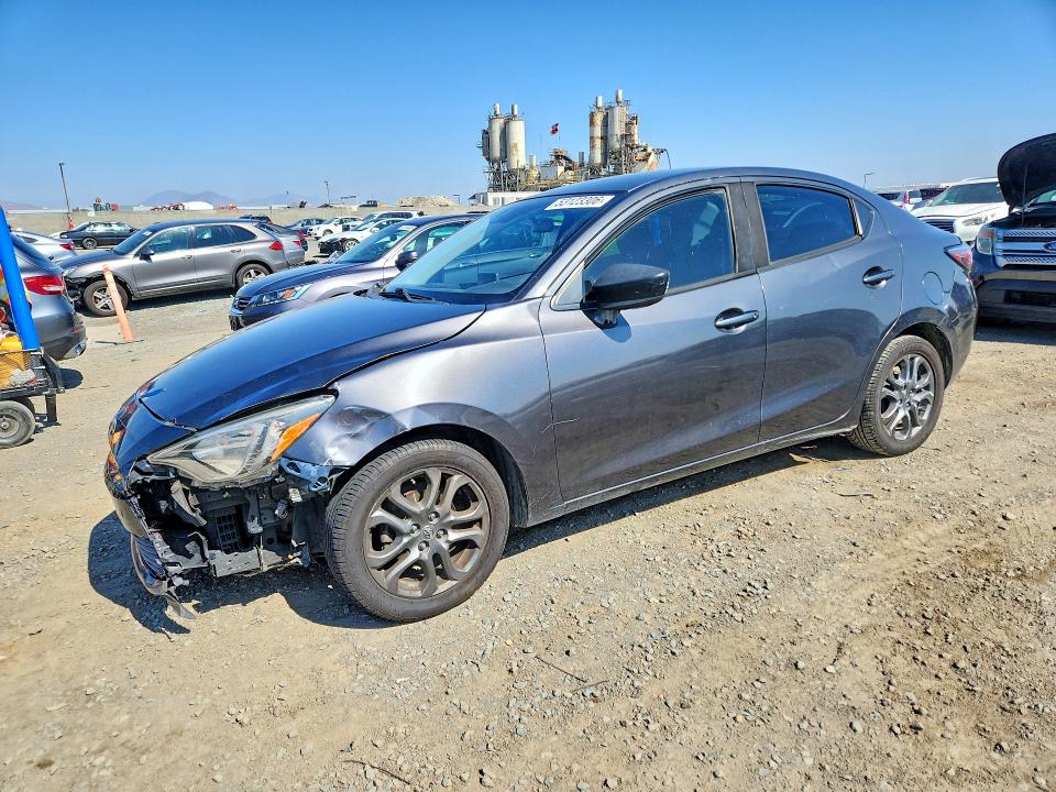 2017 TOYOTA YARIS IA — VIN 3MYDLBYV0HY171001