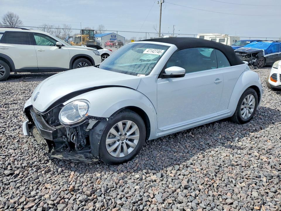 2017 VOLKSWAGEN BEETLE — VIN 3VW517AT6HM805110