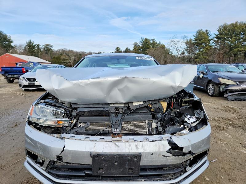 3VW2K7AJ2FM324024