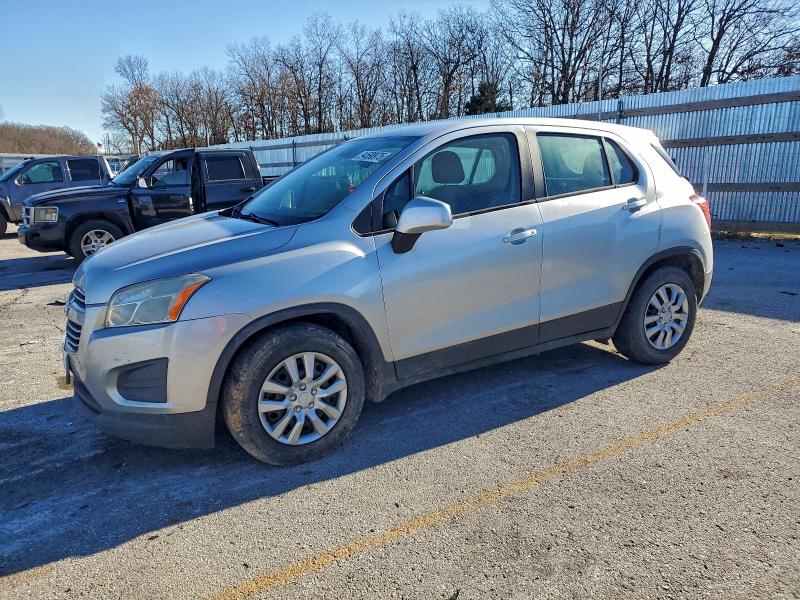 2015 CHEVROLET TRAX LS — VIN KL7CJKSB8FB079853