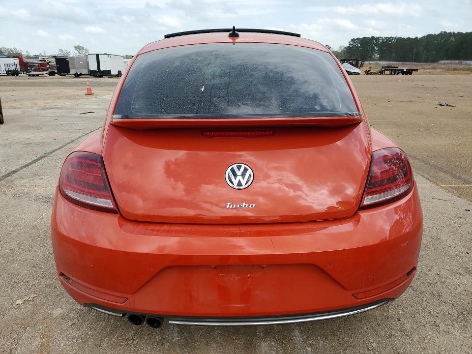 3VWJD7AT2KM719306