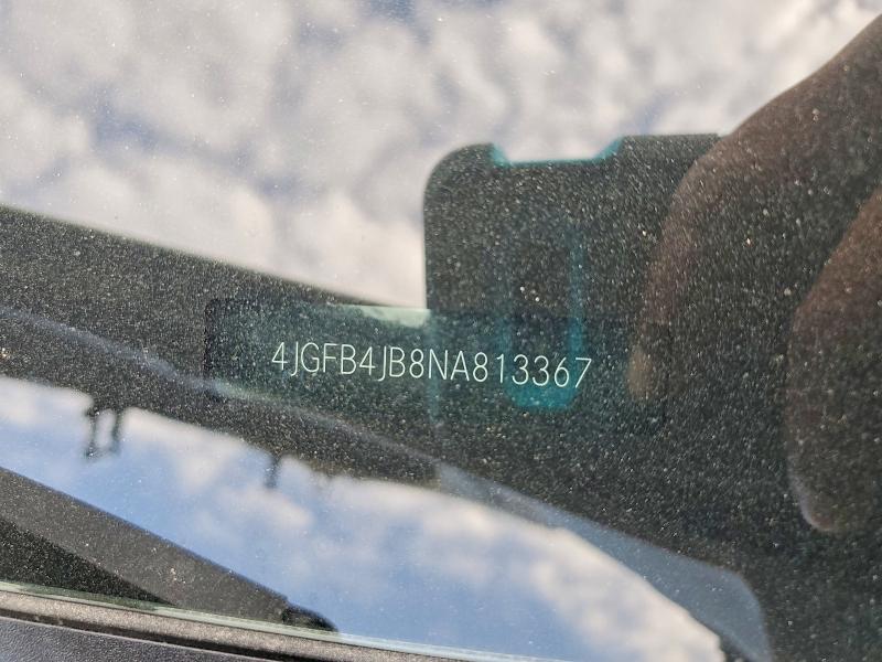 4JGFB4JB8NA813367