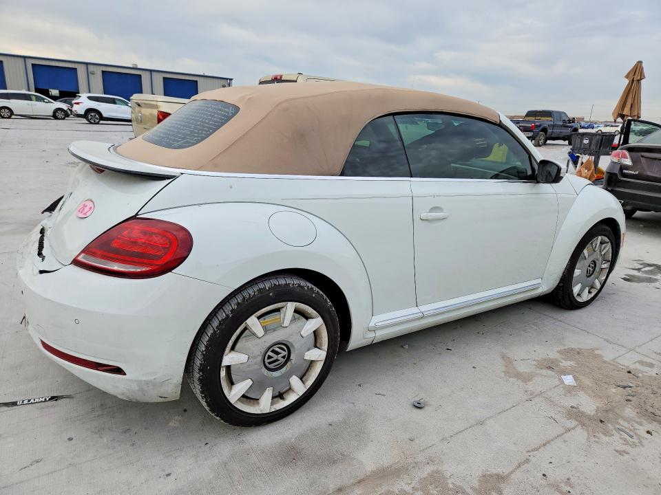 3VW5DAAT3KM512731