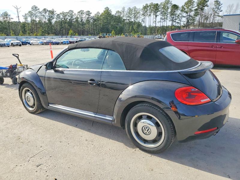 3VW517AT7FM818302