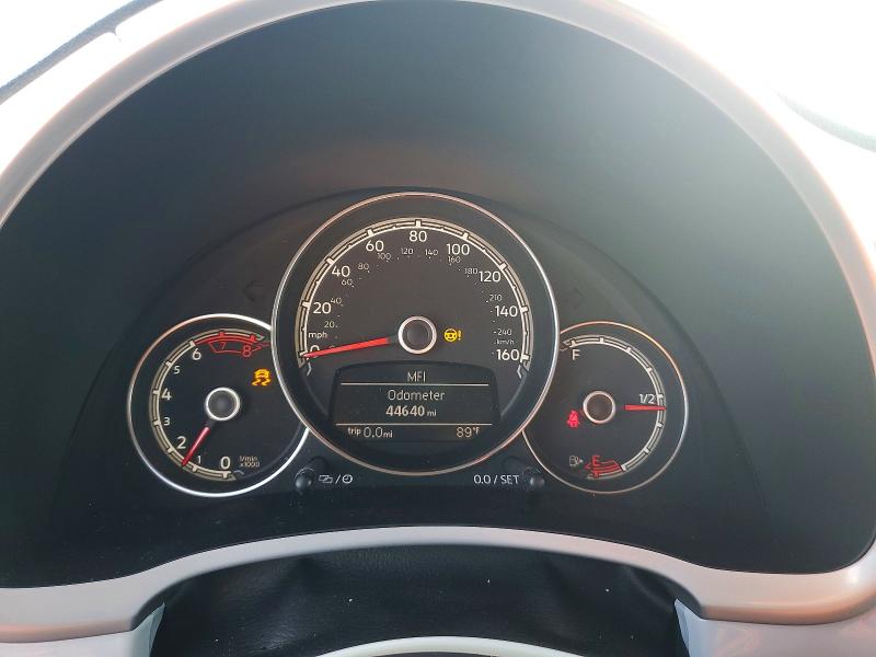 3VW517AT3HM813973