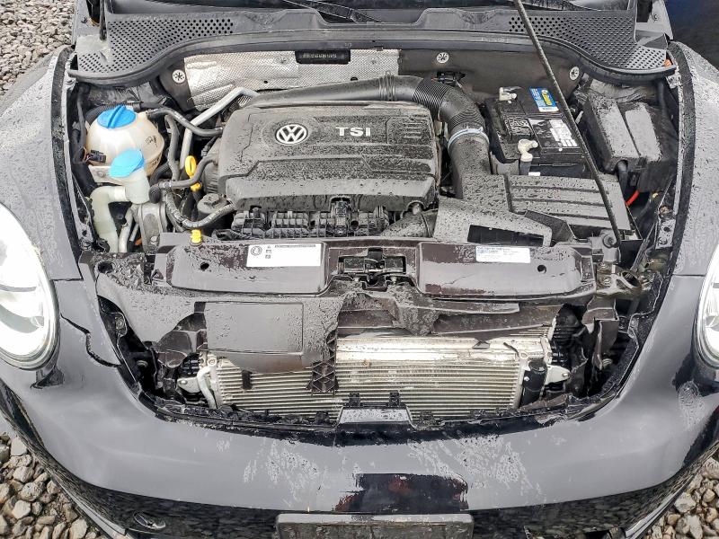 3VW517AT4FM812912