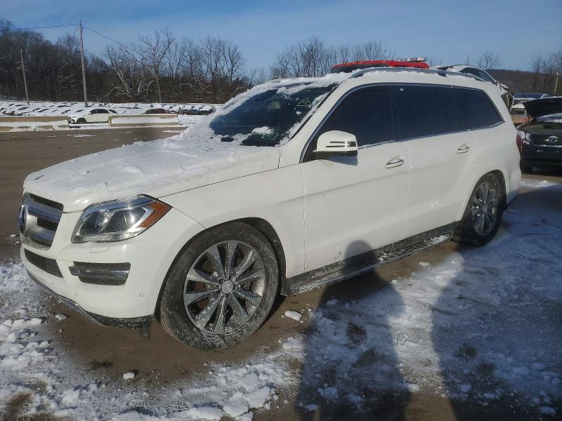2015 MERCEDES-BENZ GL 450 4MA — VIN 4JGDF6EE6FA602729