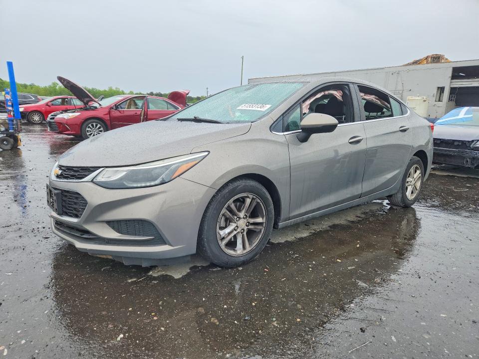 2018 CHEVROLET CRUZE — VIN 1G1BE5SM0J7153440
