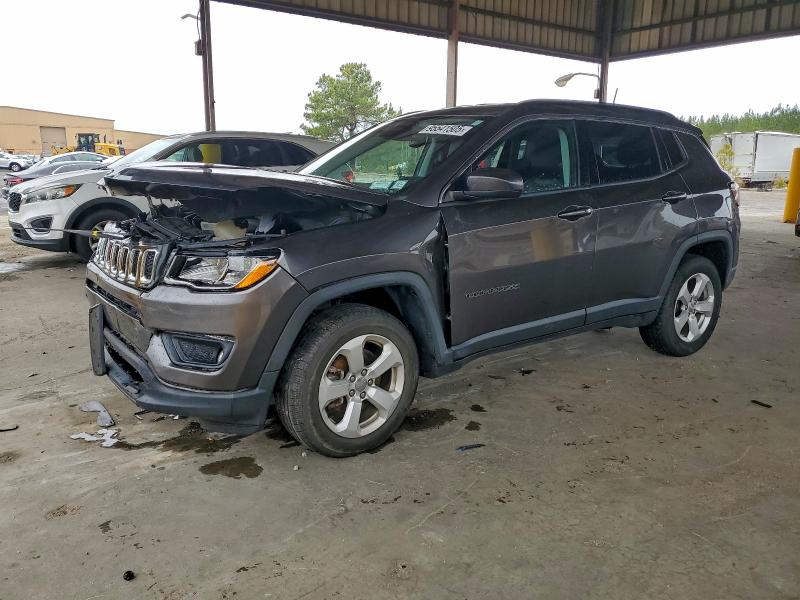 2019 JEEP COMPASS LA — VIN 3C4NJDBB1KT599831