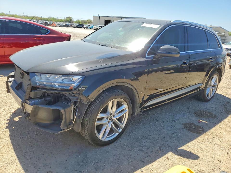 2018 AUDI Q7 — VIN WA1VAAF72JD054644