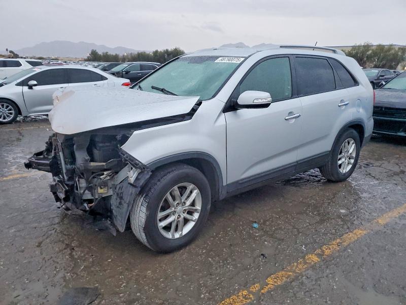2015 KIA SORENTO — VIN 5XYKT4A74FG589608