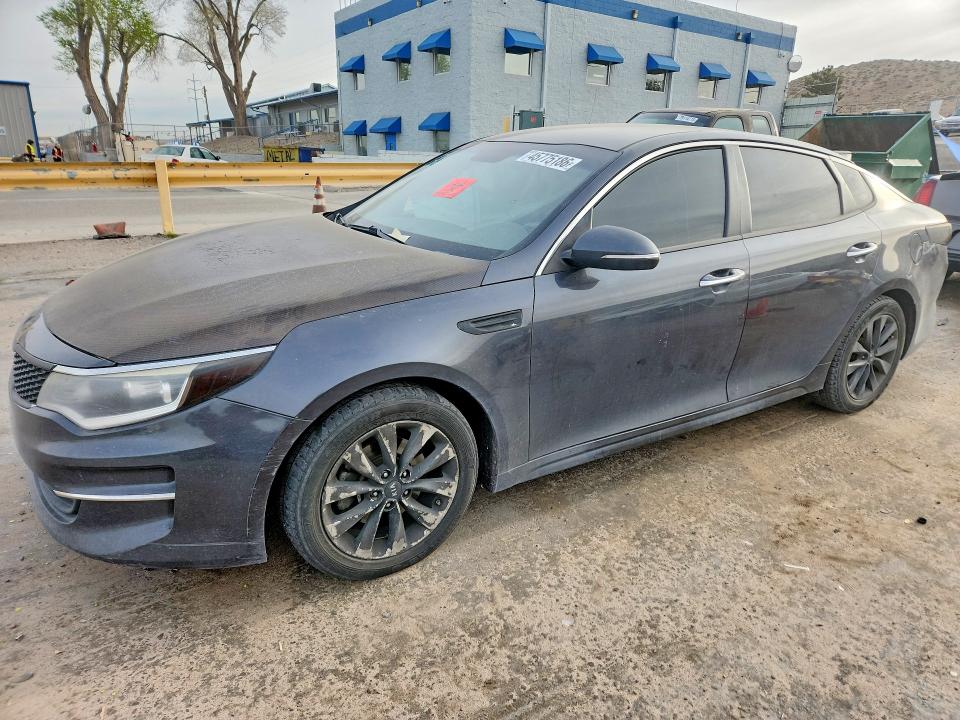 2017 KIA OPTIMA — VIN 5XXGT4L32HG139978