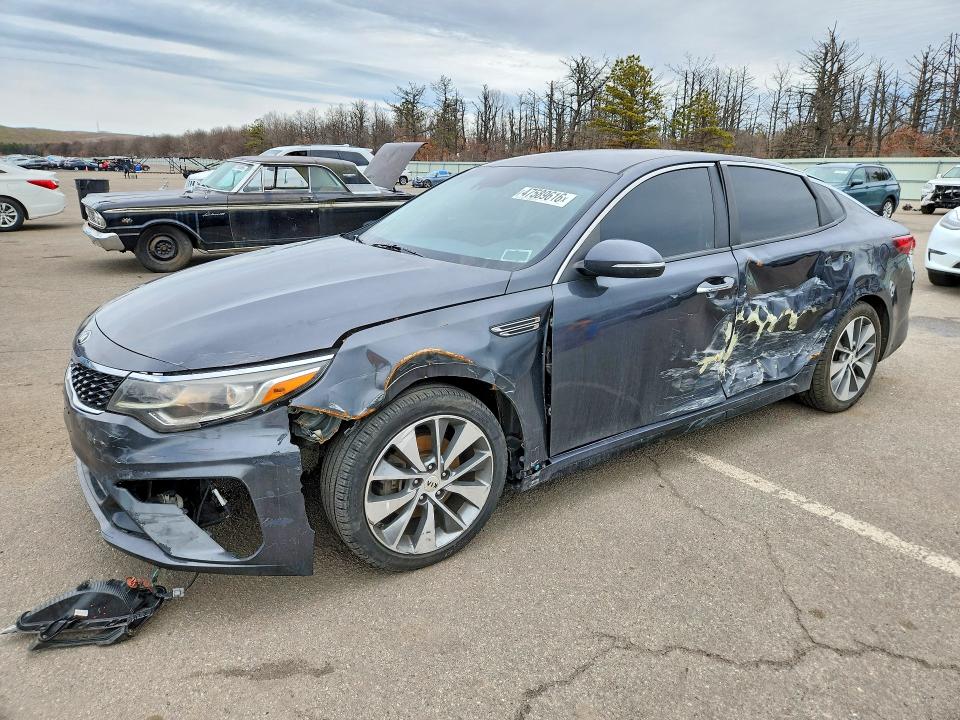 2019 KIA OPTIMA — VIN 5XXGT4L30KG282547