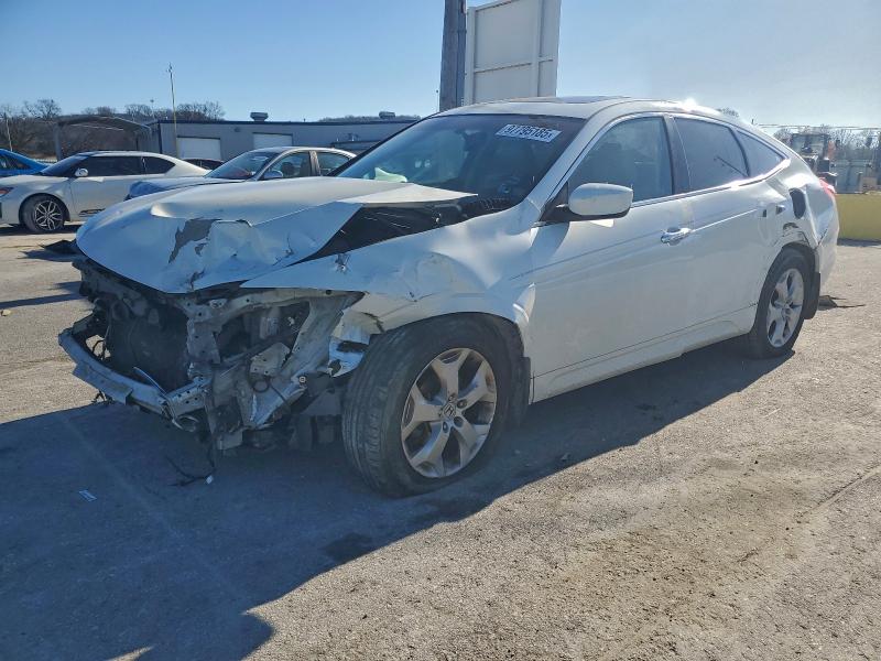 2011 HONDA ACCORD CRO — VIN 5J6TF1H55BL000685