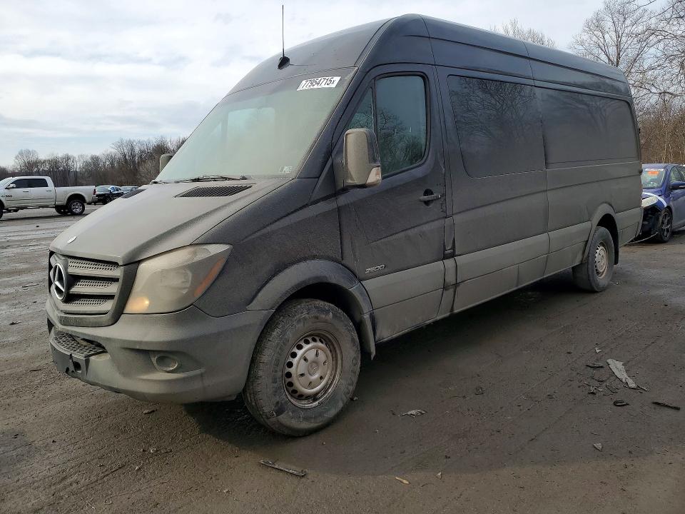 WD3PE8DC5FP143782