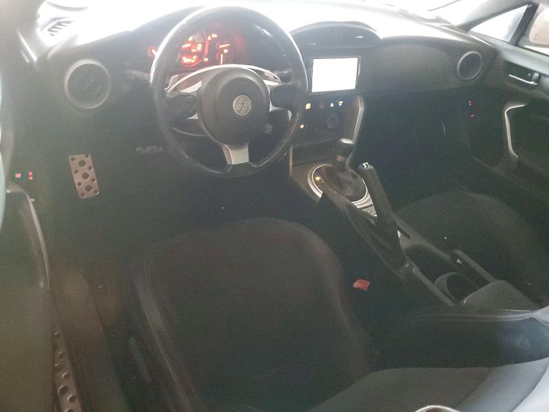 JF1ZNAA16H8711176