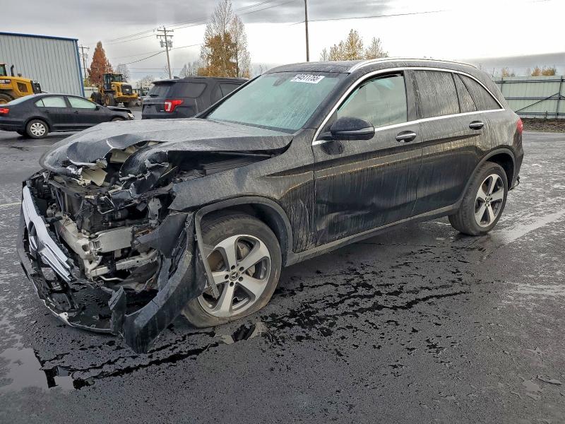 2018 MERCEDES-BENZ GLC 300 4M — VIN WDC0G4KB9JV111145