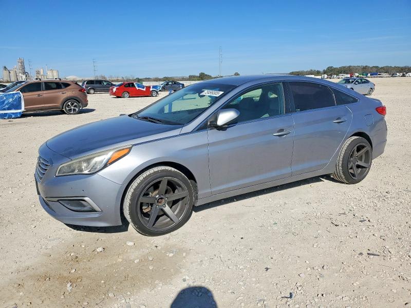 2016 HYUNDAI SONATA SE — VIN 5NPE24AF2GH377016
