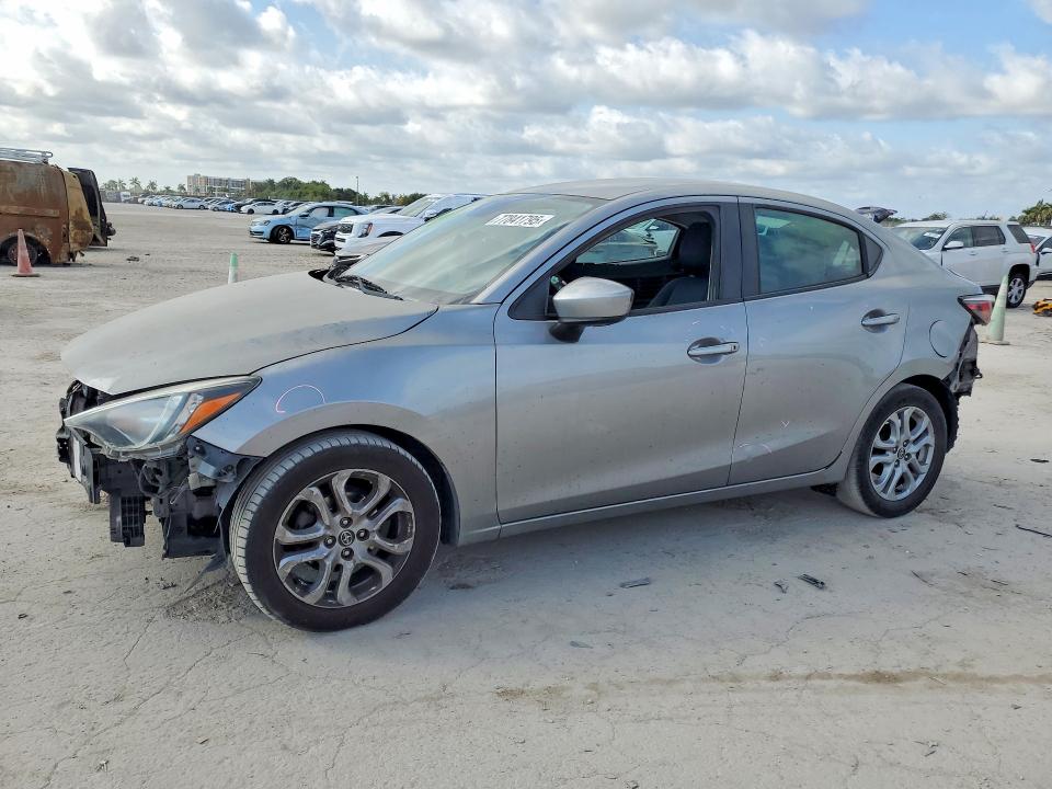 2016 TOYOTA SCION IA — VIN 3MYDLBZV2GY123013