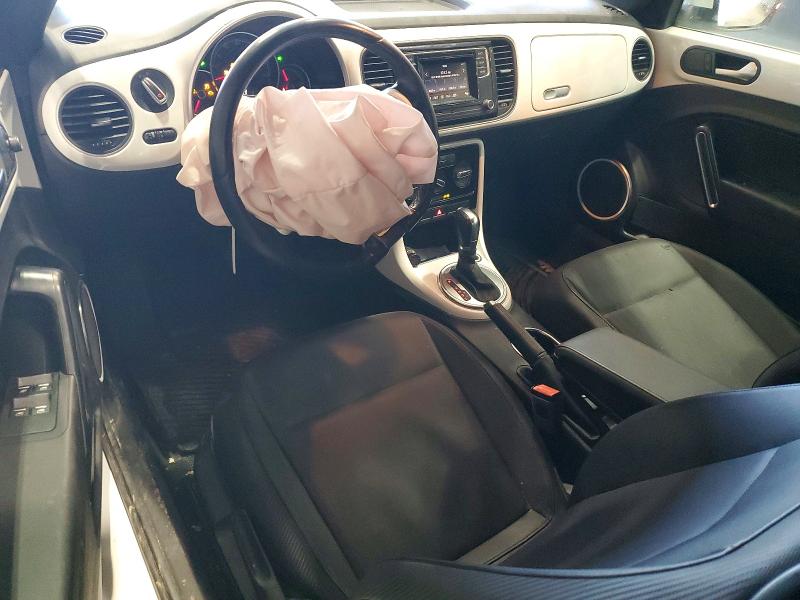 3VW5DAAT8JM512562