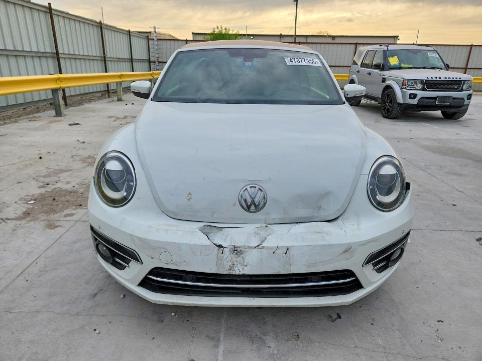 3VW5DAAT3KM512731