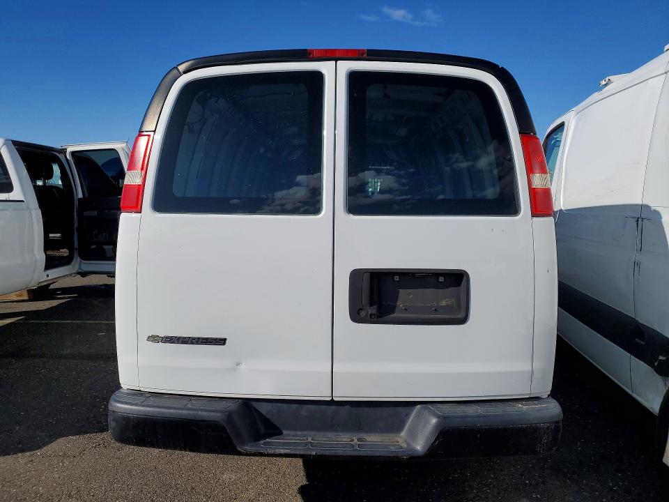 1GCWGBFP7J1205204