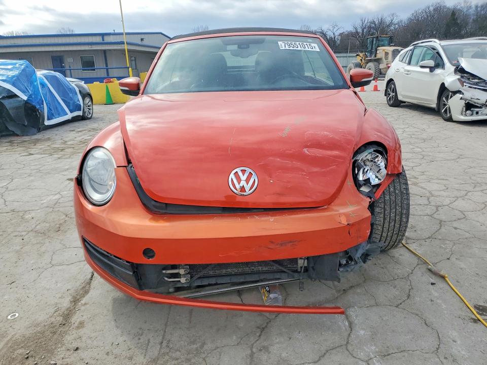 3VW517AT6GM809768